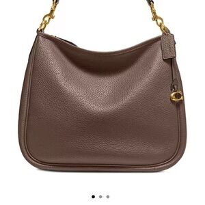 NWT Coach Medium Pebble Leather Carry Shoulder Bag – Brown w/ Gold Hardware